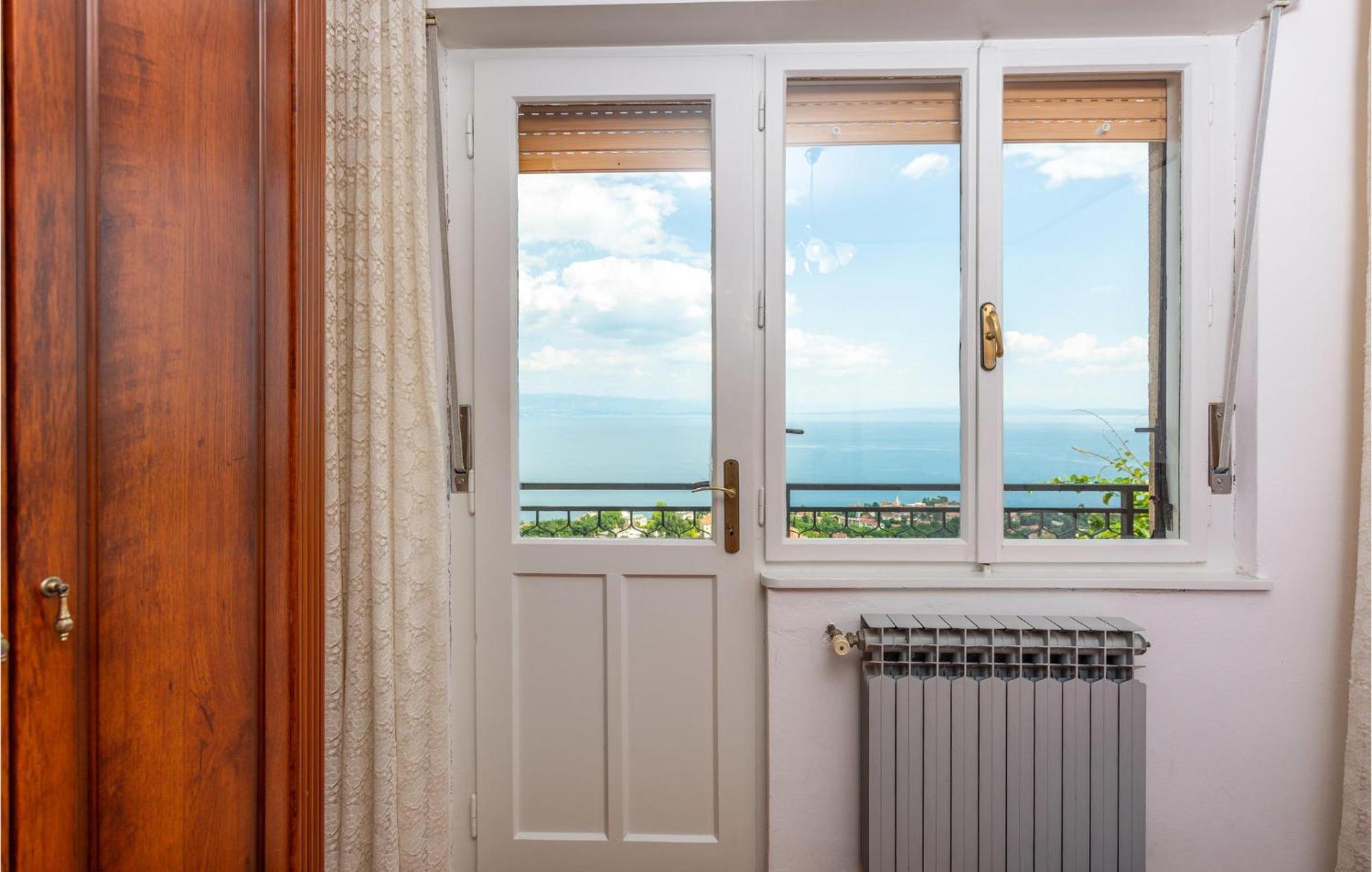 Nice Apartment In Lovran With Kitchen Exterior photo